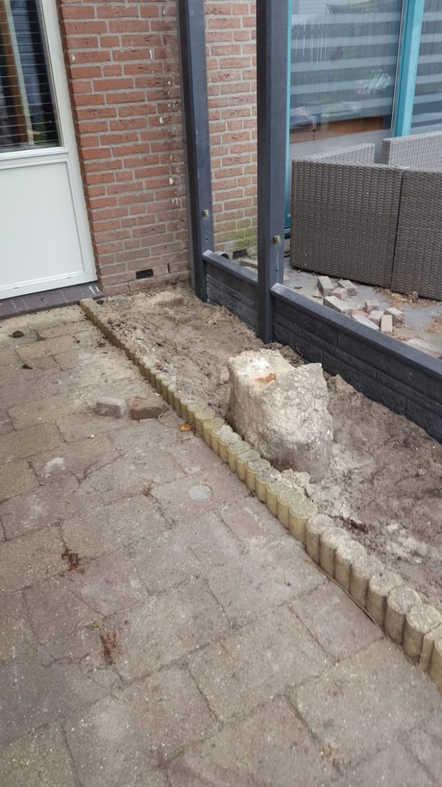 Nieuwe betonpalen en onderplaten — foto 4